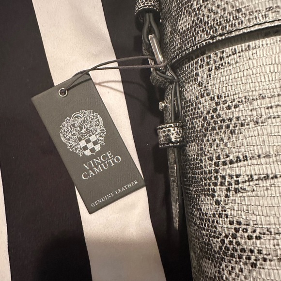 Vince Camuto | Silver Snakeskin Crossbody Bag | NWT - Picture 3 of 3